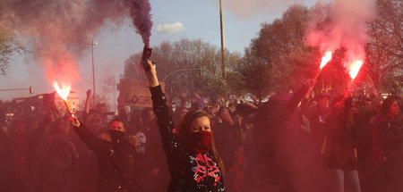 Feuer und Flamme für das Patriarchat: Frauenstreik am Freitag in...