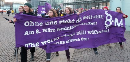 Internationaler_Frau_60578318.jpg