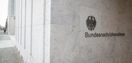 Wissen, wie man's macht: BND-Agent »Hollmann« entschied über Art...