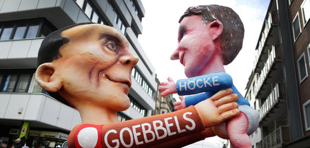 Rosenmontag_in_Duess_60528249.jpg