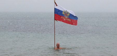 RTS29OQM.jpg