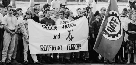 Zum Mord bereit. Allein zwischen 1990 und 1993 töteten Neonazis ...