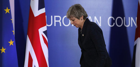 Auch Theresa May wird sich irgendwann dem Willen des Parlaments ...