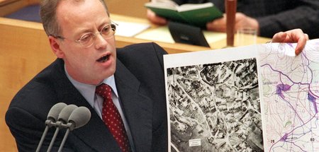 Das Beste kam noch: Bundesverteidigungsminister Rudolf Scharping...