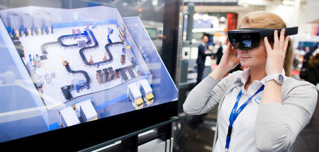 Industrie will den Durchblick behalten: Präsentation einer VR-Br...