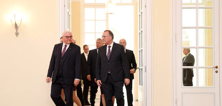 Rudolf Mellinghoff (r.) und Bundespräsident Frank-Walter Steinme...