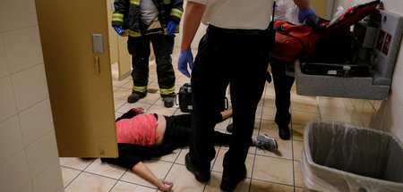Opioid-Überdosis in einem Lebensmittelladen in Malden, Massachus...
