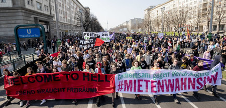 Demonstration_gegen_60894152.jpg