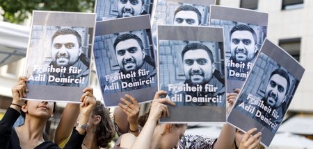 Demonstration_fuer_A_60320124.jpg