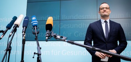 Ohne mich: Bundesgesundheitsminister Jens Spahn (CDU) am 23.5.20...