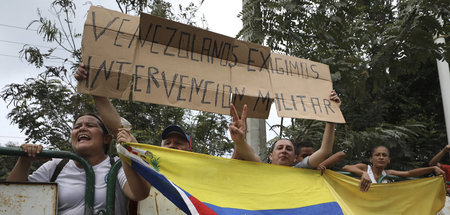 »Venezolaner verlangen militärische Intervention«: Das zumindest...