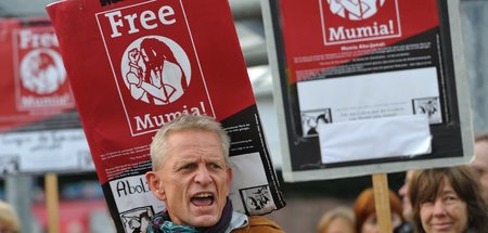 Proteste_vor_US_Gene_22291577.jpg