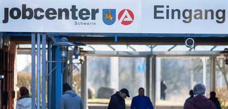 Laut Bundesagentur für Arbeit gab es im Jahr 2018 449.550 Sankti...