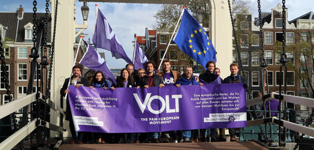 Mitglieder der Volt-Partei in Amsterdam (27.10.2018)