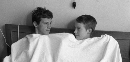 Die beiden frisch Verliebten, Patricia (Jean Seberg) und Michel