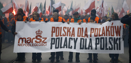»Polen den Polen – Polen für Polen«: Der faschistische Aufmarsch... »Polen den Polen – Polen für Polen«: Der faschistische Aufmarsch...