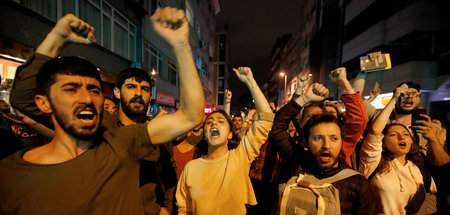Proteste am Montag in Istanbul gegen die Entscheidung des Wahlra...