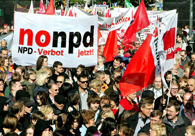 8000 Menschen protestieren am 15.September in Hannover gegen die...