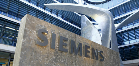 Germany_Earns_Siemen_61235064.jpg