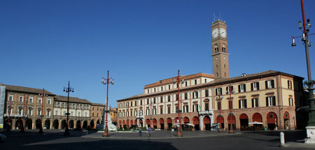 Palazzo_comunale_di_Forlì.jpg