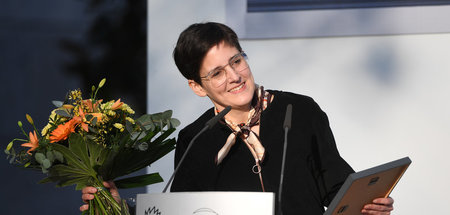 Es gibt auch was zu lachen: Anke Stelling erhält den Friedrich-H