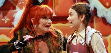 »Fröhliche Weinachten mit Frank« – Helga Piur (l.) im MDR (2007)