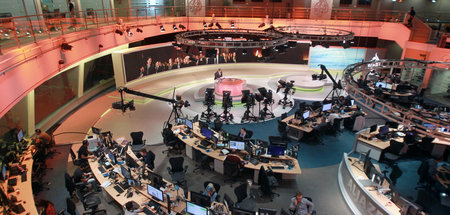 Studio in der Zentrale des katarischen Senders Al-Dschasira 2017...