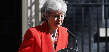 Zum Heulen zumute: Theresa May am Freitag vor ihrem Amtssitz in