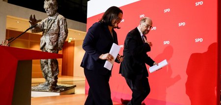 Angeschlagen: Martin Schulz greift nach dem Amt von Andrea Nahle... Angeschlagen: Martin Schulz greift nach dem Amt von Andrea Nahle...