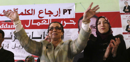 Louisa Hanoune am 27. März 2014 bei einer Wahlkampfveranstaltung...