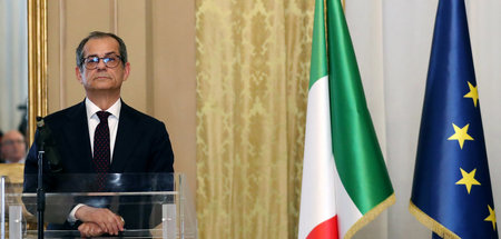 Italiens Finanzminister Giovanni Tria ist bereit, das Haushaltsd...