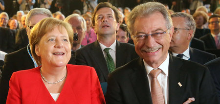 Es wurde auch gelacht: Kanzlerin Merkel mit BDI-Chef Kempf am Di...