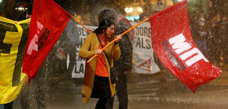 Trotz Repression: Tausende demonstrierten am Samstag gegen Chile...