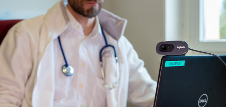 Honorarärzte, die für nur ein Krankenhaus arbeiten, müssen künft...