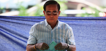 Der Alte ist der Neue: Putschgeneral Prayut Chan-o-cha bei der A