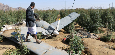 Das Wrack einer Drohne nahe der jemenitischen Stadt Saada (19.4....