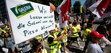 Kundgebung_von_Verdi_61577536.jpg