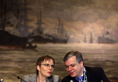 Grünen-Landeschefin Anja Hajduk und ihr CDU-Kollege Michael Frey... Grünen-Landeschefin Anja Hajduk und ihr CDU-Kollege Michael Frey...