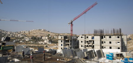 Siedlungsbau_in_Isra_52245769.jpg