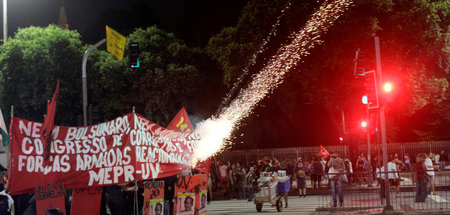 In Rio de Janeiro kam es am Freitag zu Auseinandersetzungen zwis...
