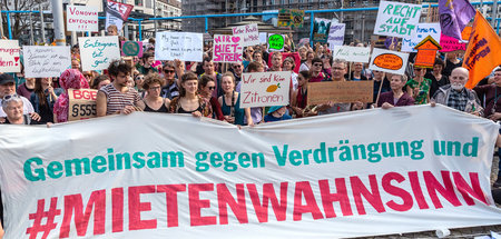 Demonstration_gegen_60894095.jpg