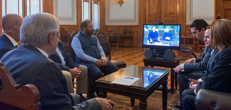 Global präsent: Videokonferenz zwischen Mexikos Präsident Obrado...