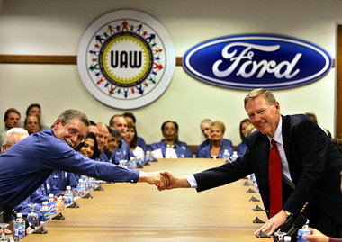 Vor allem in der US-Autoindustrie hat die »Sozialpartnerschaft« ...