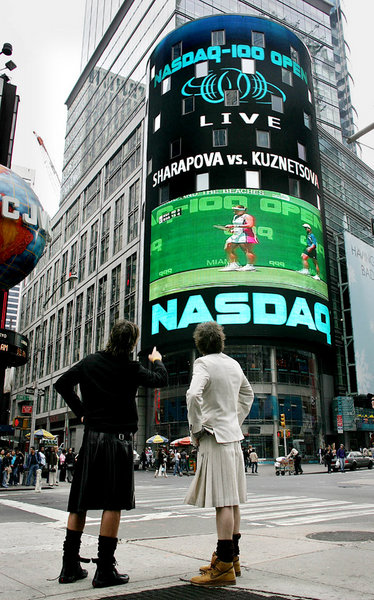 Times Square, New York City: Die Finanzindustrie entläßt massenh...