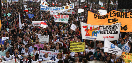 Lehrerstreik in Santiago de Chile (20.6.2019) Lehrerstreik in Santiago de Chile (20.6.2019)