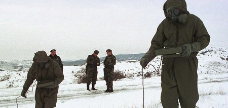Uranmunition korrodiert im Boden, so dass das radioaktive Metall...