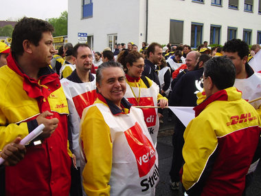 Warnstreik am Donnerstag morgen bei der Post in Wiesbaden