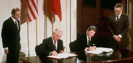 Reagan_und_Gorbatsch_60183174.jpg