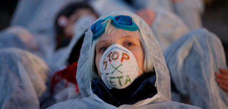 Protest gegem das EU-Kanada-Abkommen CETA (Strasbourg, 15. Febru...