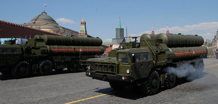 Das S-400-Flugabwehrsystem am 9. Mai 2016 auf dem Roten Platz in